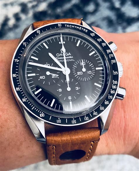 omega moon watch men.